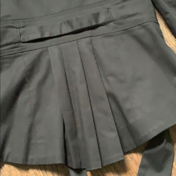 Anthro - 3/4 Bell Sleeve Blazer- Like New- Size 2 - Picture 6 of 7